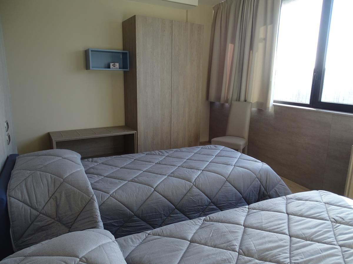 B&B Carrabs Battipaglia Buitenkant foto