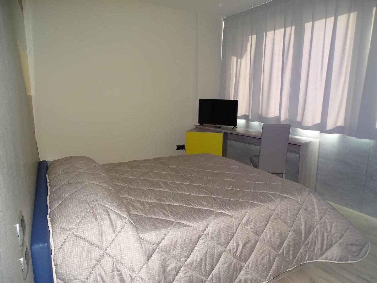 B&B Carrabs Battipaglia Buitenkant foto