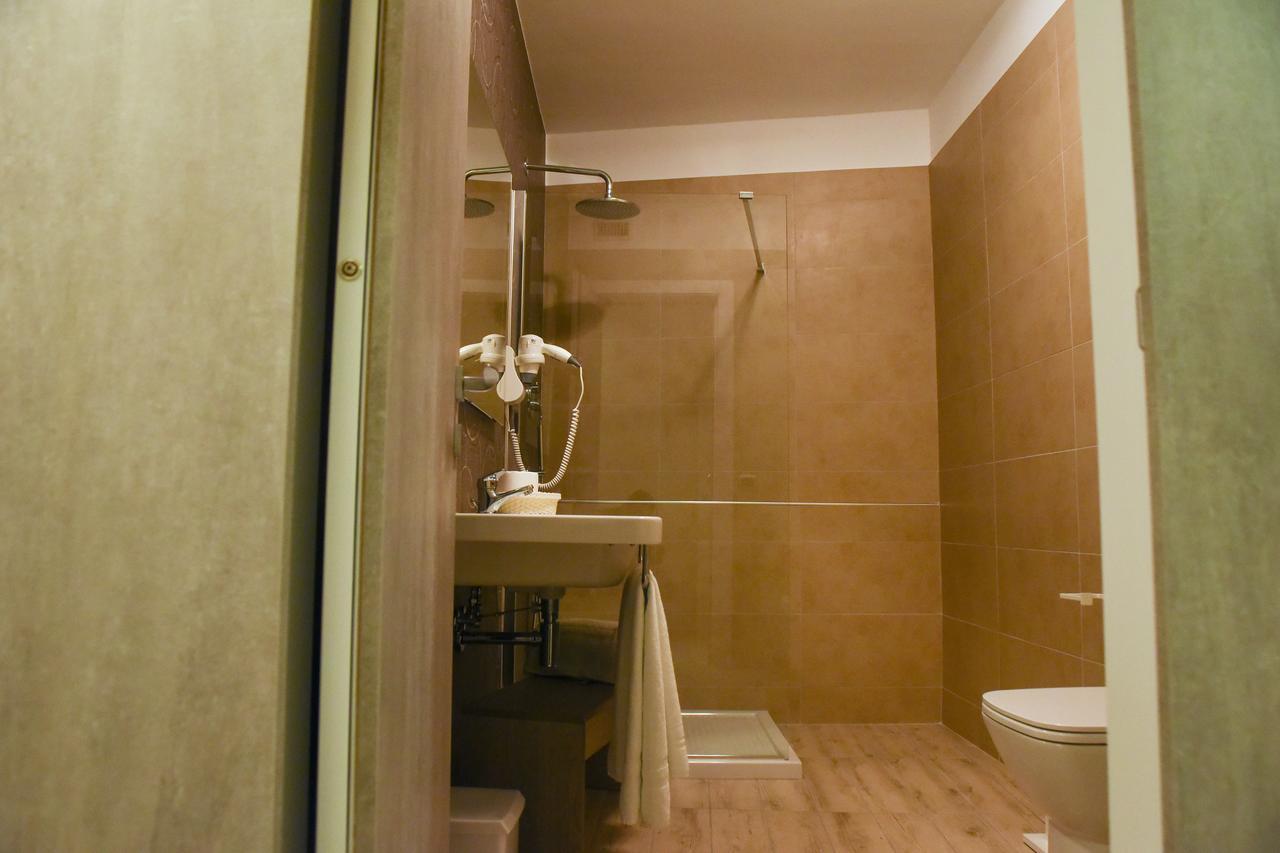 B&B Carrabs Battipaglia Buitenkant foto